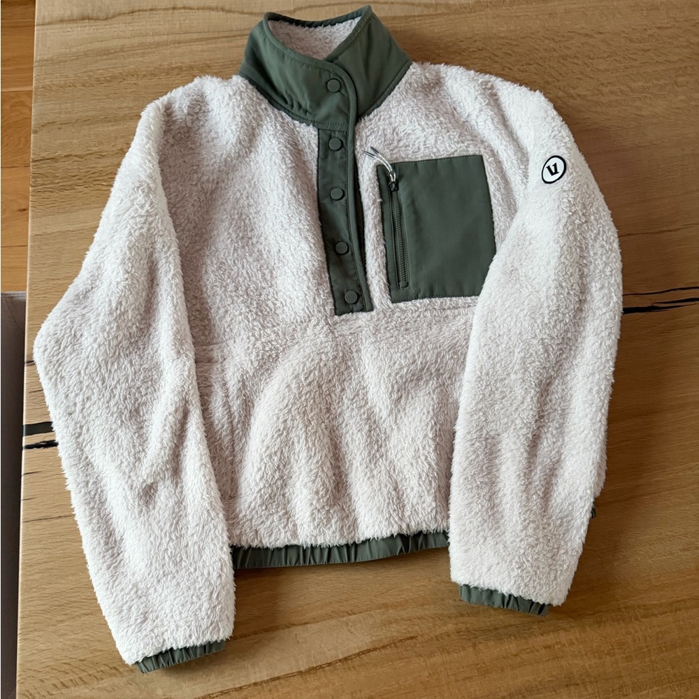 Vuori Cozy Sherpa Popover - Dune - Small